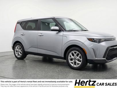 Used 2025 Kia Soul LX w/ LX Technology Package