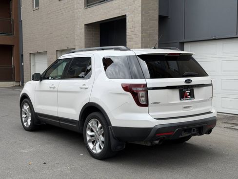 Used 2015 Ford Explorer Sport w/ Equipment Group 401A AWD/4WD image 3
