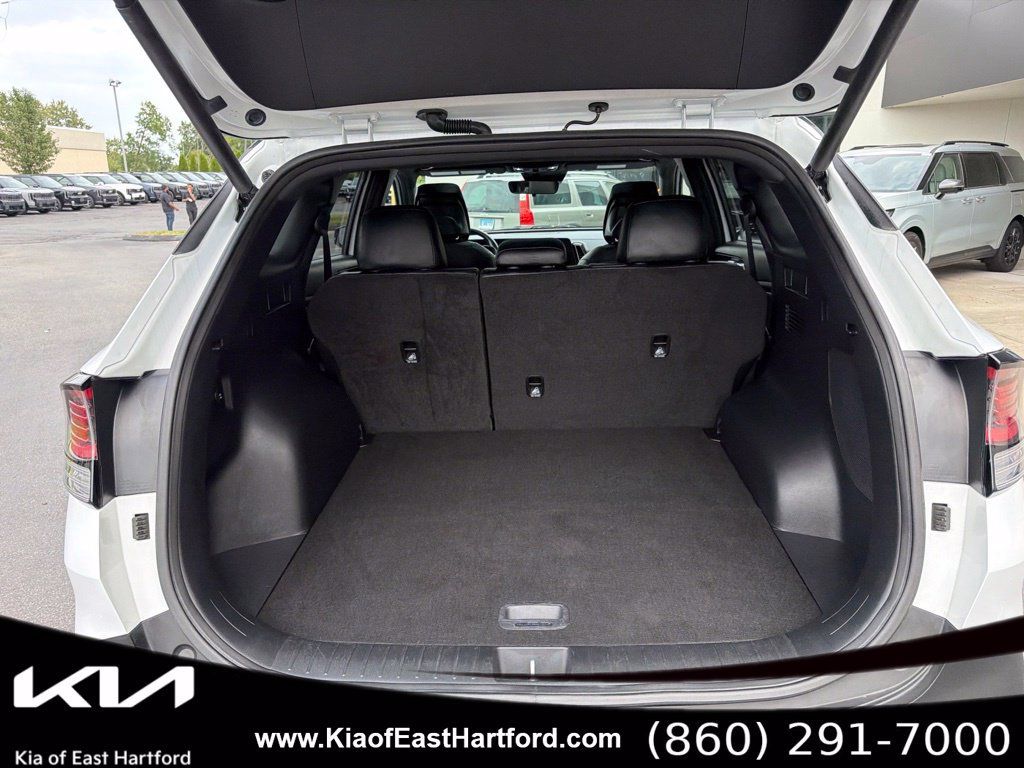 Certified 2024 Kia Sportage X-Pro AWD/4WD image 16