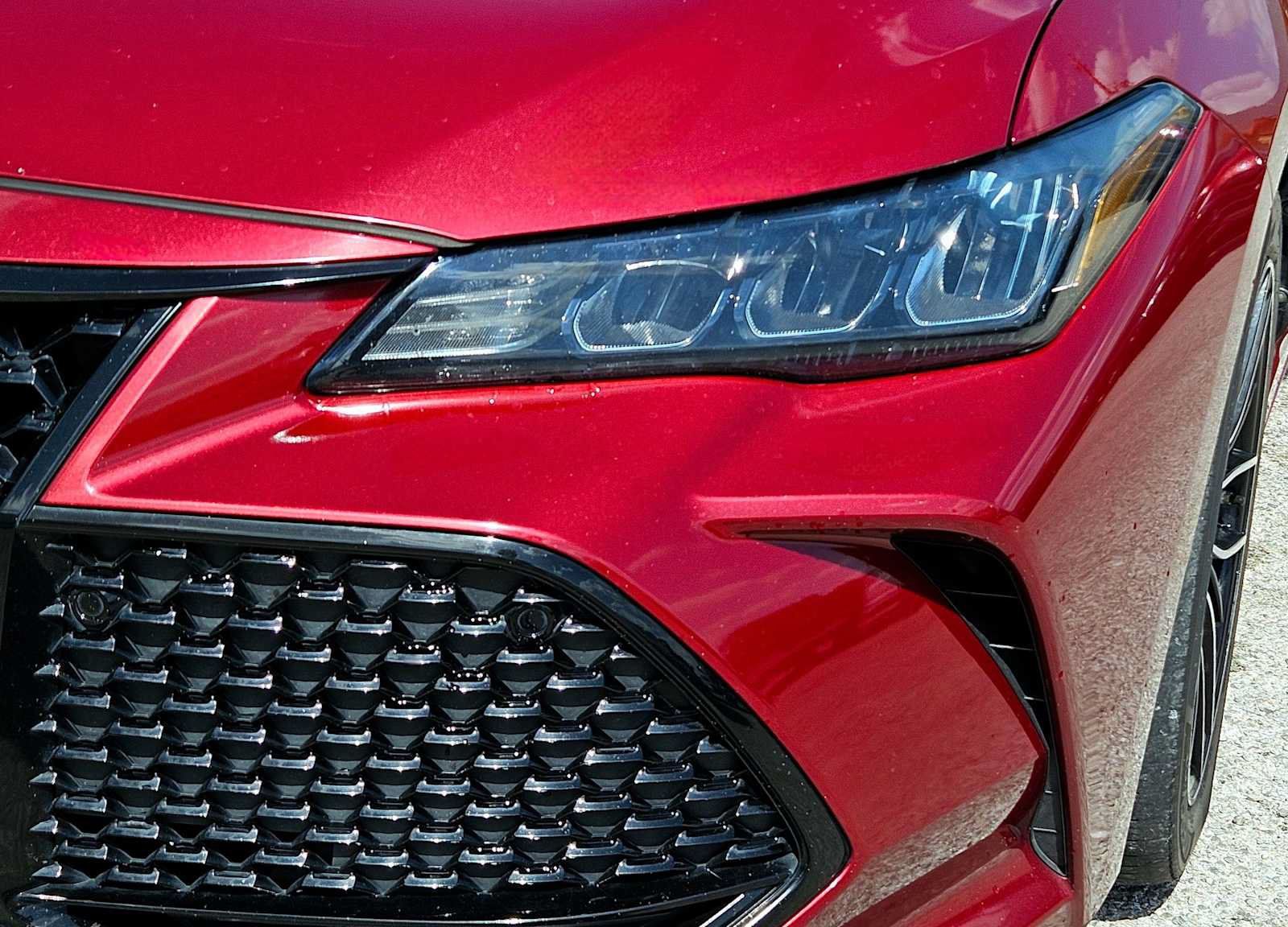 Used 2019 Toyota Avalon XSE FWD image 11