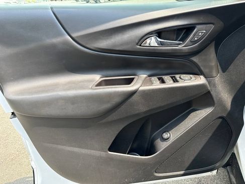Used 2019 Chevrolet Equinox LT AWD/4WD image 25
