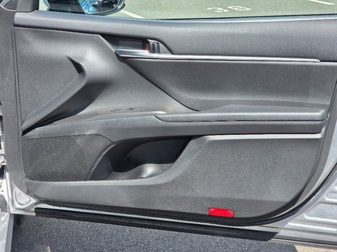 Used 2024 Toyota Camry LE image 10