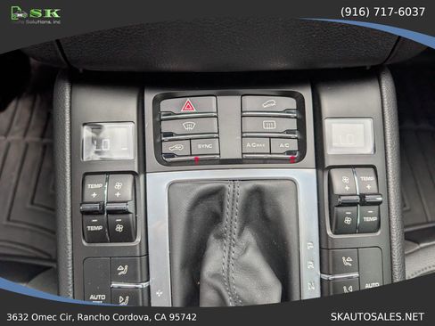 Used 2016 Porsche Macan S image 18