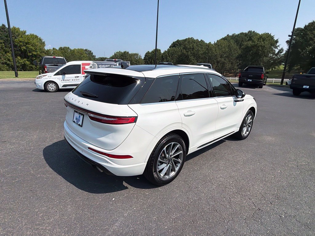 Used 2024 Lincoln Corsair Grand Touring AWD/4WD image 25
