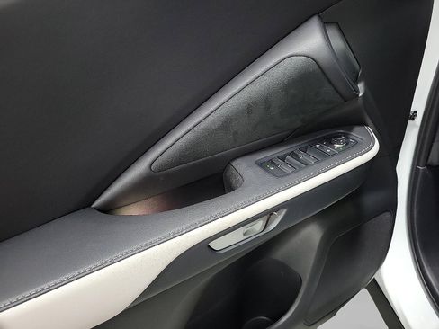 Used 2025 Lexus TX 500h AWD w/ Technology Package image 10