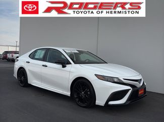 Certified 2022 Toyota Camry SE image 1