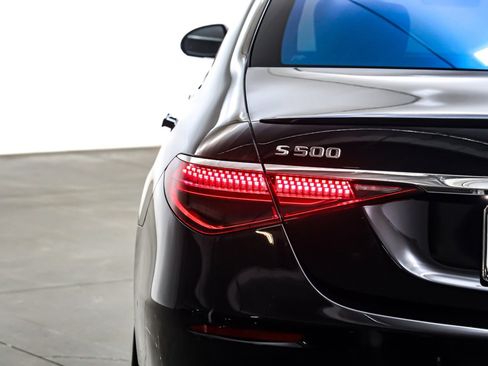 Used 2023 Mercedes-Benz S 500 4MATIC image 15