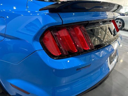 Used 2017 Ford Mustang Shelby GT350 w/ Electronics Package RWD image 25