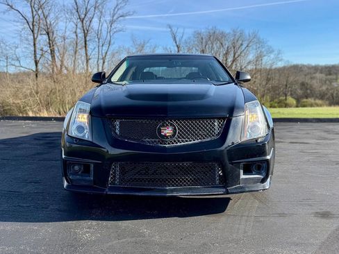 Used 2010 Cadillac CTS V w/ Wood Trim Package image 9