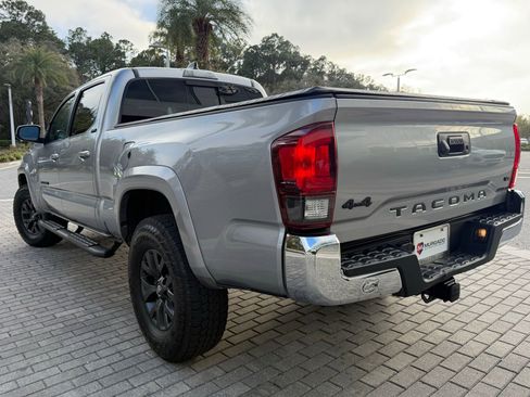 Used 2020 Toyota Tacoma SR5 image 2