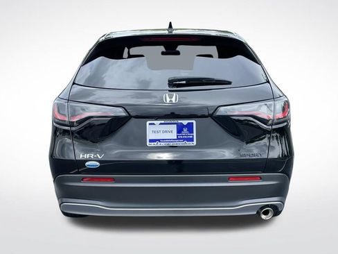 Used 2025 Honda HR-V Sport image 5