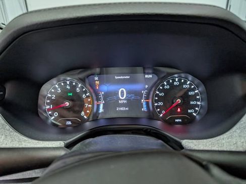 Used 2022 Jeep Compass Latitude w/ Sun and Sound Group AWD/4WD image 17