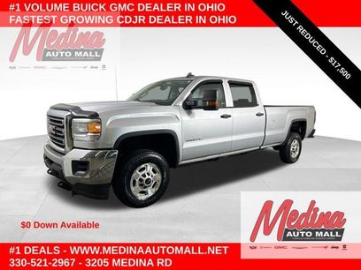 Used 2015 GMC Sierra 2500 4x4 Crew Cab w/ Sierra Convenience Package