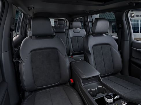 New 2026 Jeep Grand Cherokee L 4WD image 16