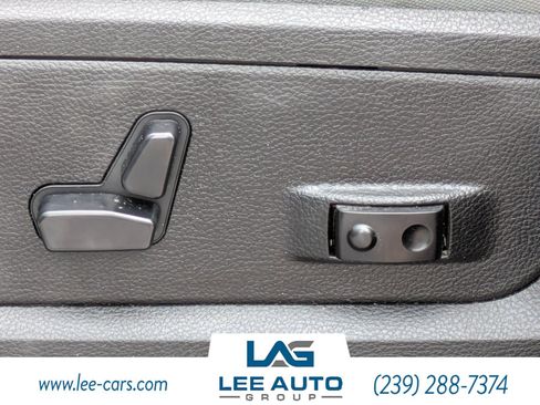 Used 2020 RAM 1500 Classic SLT w/ Luxury Group RWD image 17