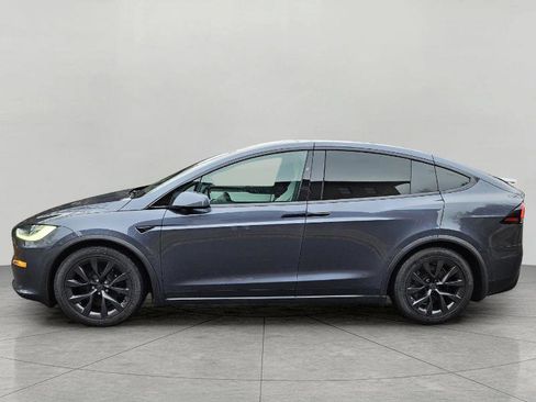 Used 2023 Tesla Model X image 8