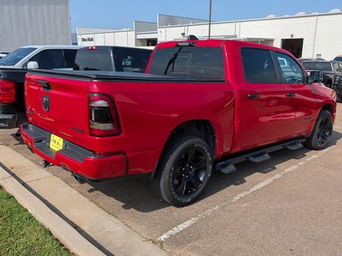 Used 2023 RAM 1500 Big Horn AWD/4WD image 5