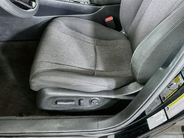 Certified 2024 Honda Accord EX image 27