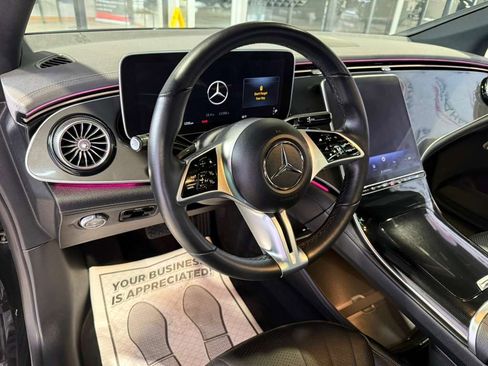 Used 2023 Mercedes-Benz EQE 500 4MATIC Sedan image 33