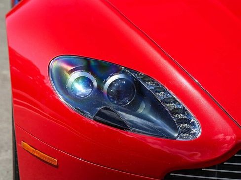 Used 2008 Aston Martin V8 Vantage Roadster RWD image 16