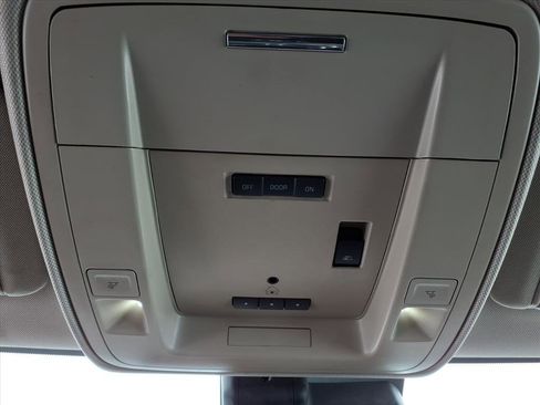 Used 2015 Chevrolet Silverado 2500 High Country w/ Duramax Plus Package image 30