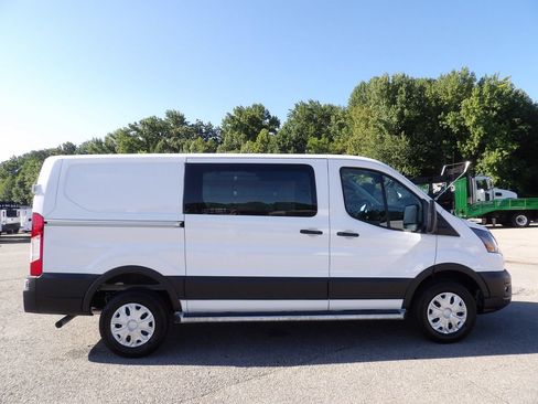 Used 2025 Ford Transit 250 Low Roof w/ Exterior Upgrade Package RWD image 9