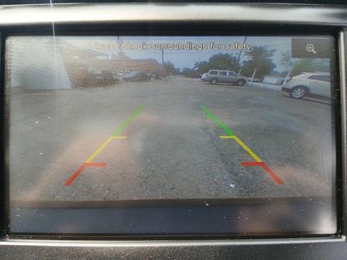 Used 2013 Ford Fusion SE FWD image 16