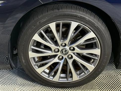 Used 2019 Lexus ES 350 w/ Accessory Package 2 FWD image 14