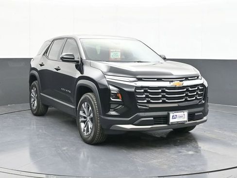 New 2026 Chevrolet Equinox LT w/ Convenience Package II AWD/4WD image 15