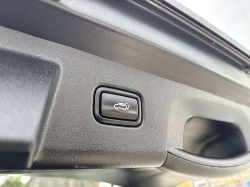 Used 2023 Hyundai Tucson Limited image 10