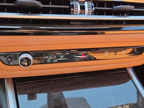 Certified 2024 BMW 430i Coupe w/ Premium Package image 35