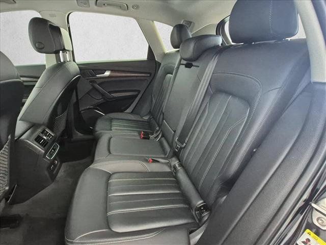 Used 2021 Audi Q5 2.0T Premium Plus w/ Premium Plus Package AWD/4WD image 22