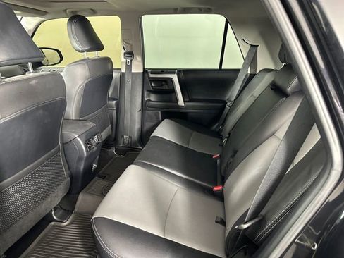 Used 2024 Toyota 4Runner SR5 Premium w/ Moonroof Package AWD/4WD image 13