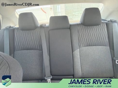 Used 2025 Toyota Camry LE FWD image 10