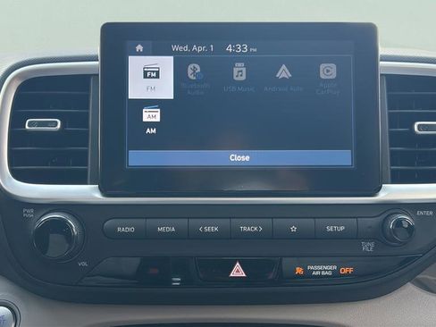 New 2026 Hyundai Venue SEL FWD image 19