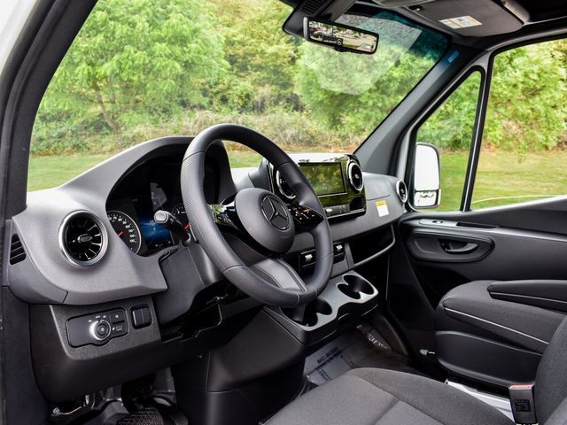 New 2026 Mercedes-Benz Sprinter 2500 image 3