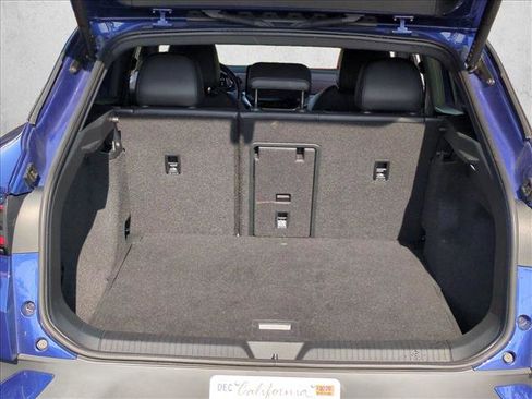 Used 2021 Volkswagen ID.4 Pro S AWD/4WD image 6
