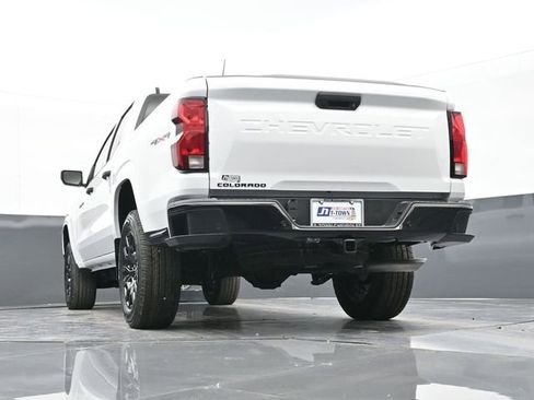 New 2026 Chevrolet Colorado W/T w/ WT Custom Package image 40