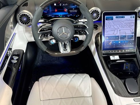 New 2025 Mercedes-Benz SL 63 AMG S e Performance 4MATIC image 19