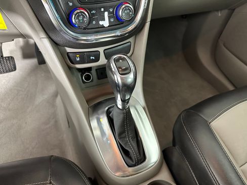 Used 2015 Buick Encore Premium FWD image 18