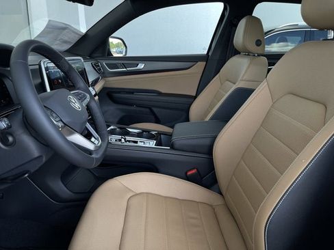 New 2026 Volkswagen Atlas Cross Sport SEL R-Line image 14