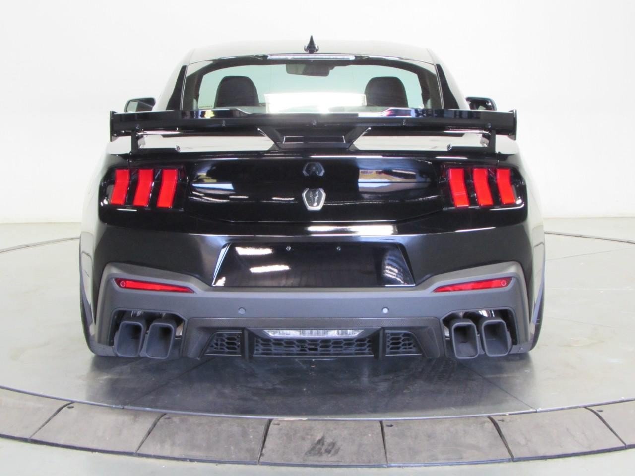 New 2026 Ford Mustang Dark Horse SC w/ Carbon Fiber Exterior Package RWD image 6