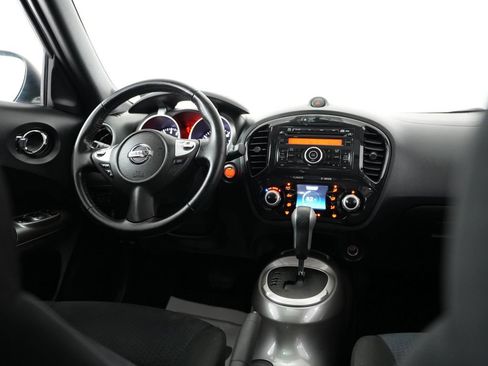 Used 2013 Nissan Juke SV AWD/4WD image 10