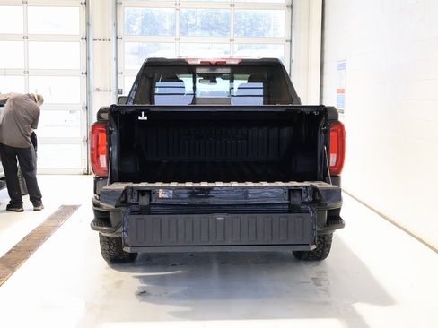Certified 2023 GMC Sierra 1500 Denali image 31