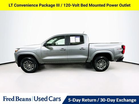 Used 2023 Chevrolet Colorado LT w/ LT Convenience Package III AWD/4WD image 5