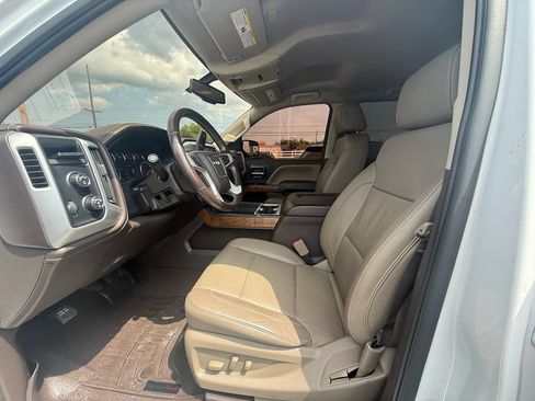 Used 2018 GMC Sierra 1500 SLT w/ SLT Premium Package AWD/4WD image 12