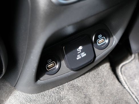 Used 2021 Hyundai Santa Fe Limited w/ Cargo Package image 25