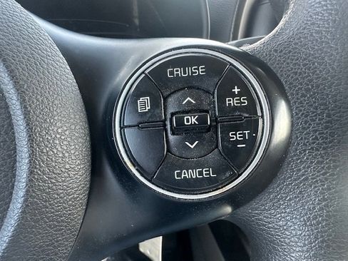 Used 2020 Kia Soul LX image 20