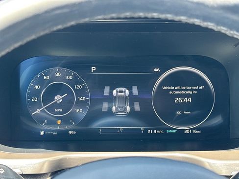 Certified 2023 Kia Sorento SX AWD/4WD image 28
