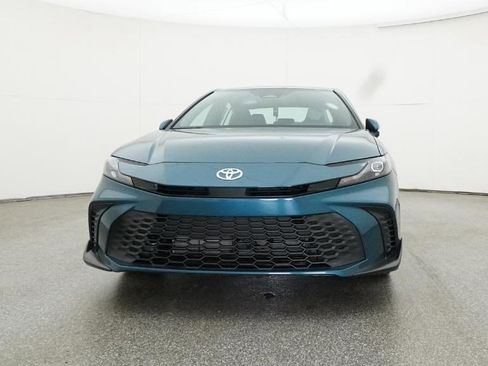 New 2026 Toyota Camry SE image 3